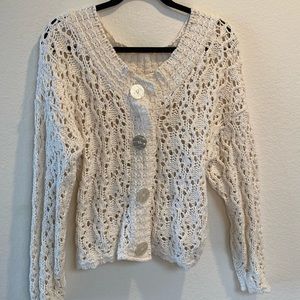 Cream colored button front cardigan sweater 🌼🍁